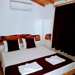 Efe Bungalov *