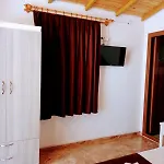 別荘 Efe Bungalov カシュ
